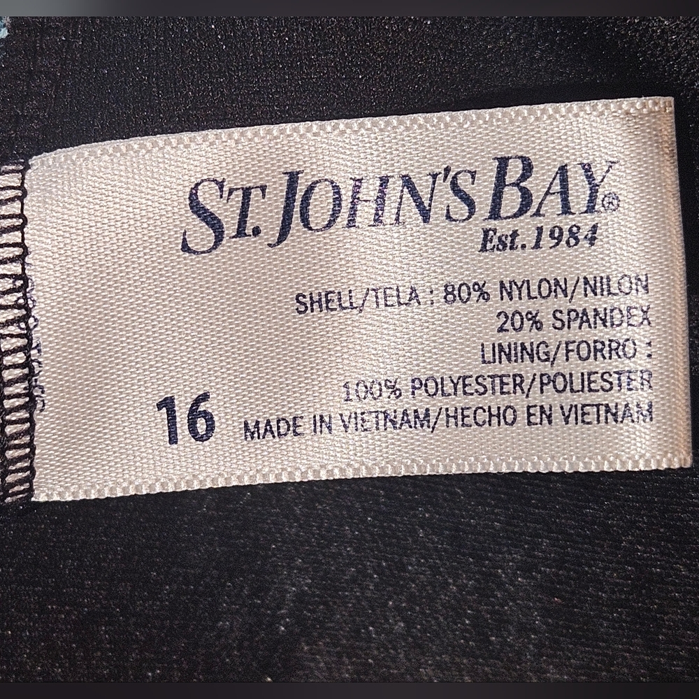 St. John's Bay Swimsuit Top Size 16 Black Teal Grey Good Condition - Picture 5 of 7